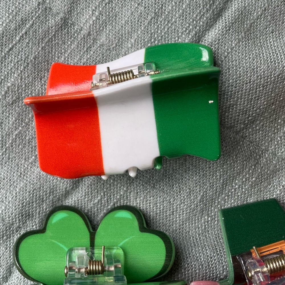 Saint Patrick’s Hair Clips - Picture 5 of 6